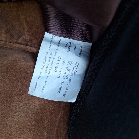 (12) Vintage Suede Leather Western Tassle Jacket from The Olde Hide House (90's) - Picture 9 of 13